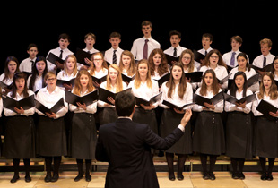 Kimbolton School's Senior Choir